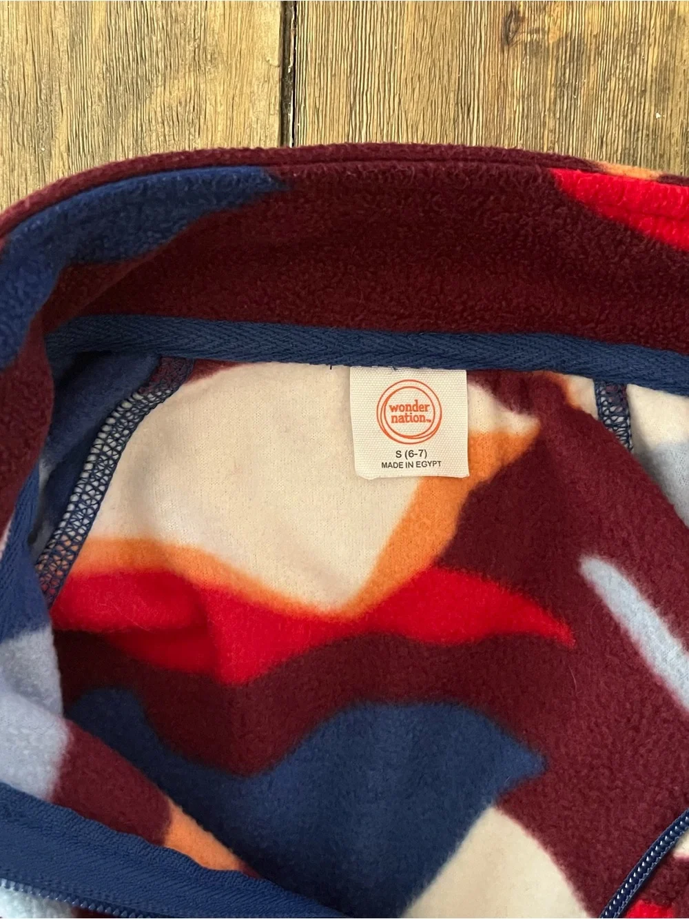 wonder nation Boys Fleece Jacket in Red, Blue & White Pattern size 6-7